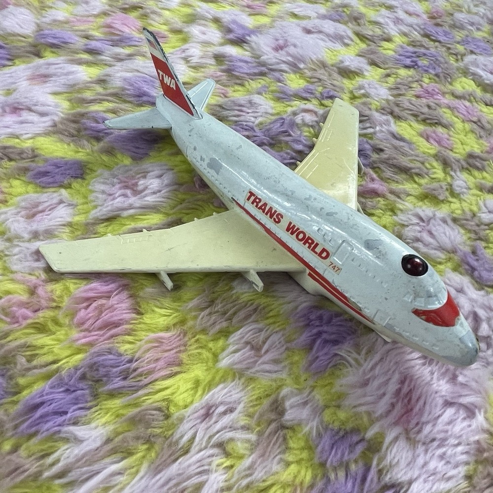 Vtg 1993 Remco TWA 747 Trans World Boeing Airplane diecast READ